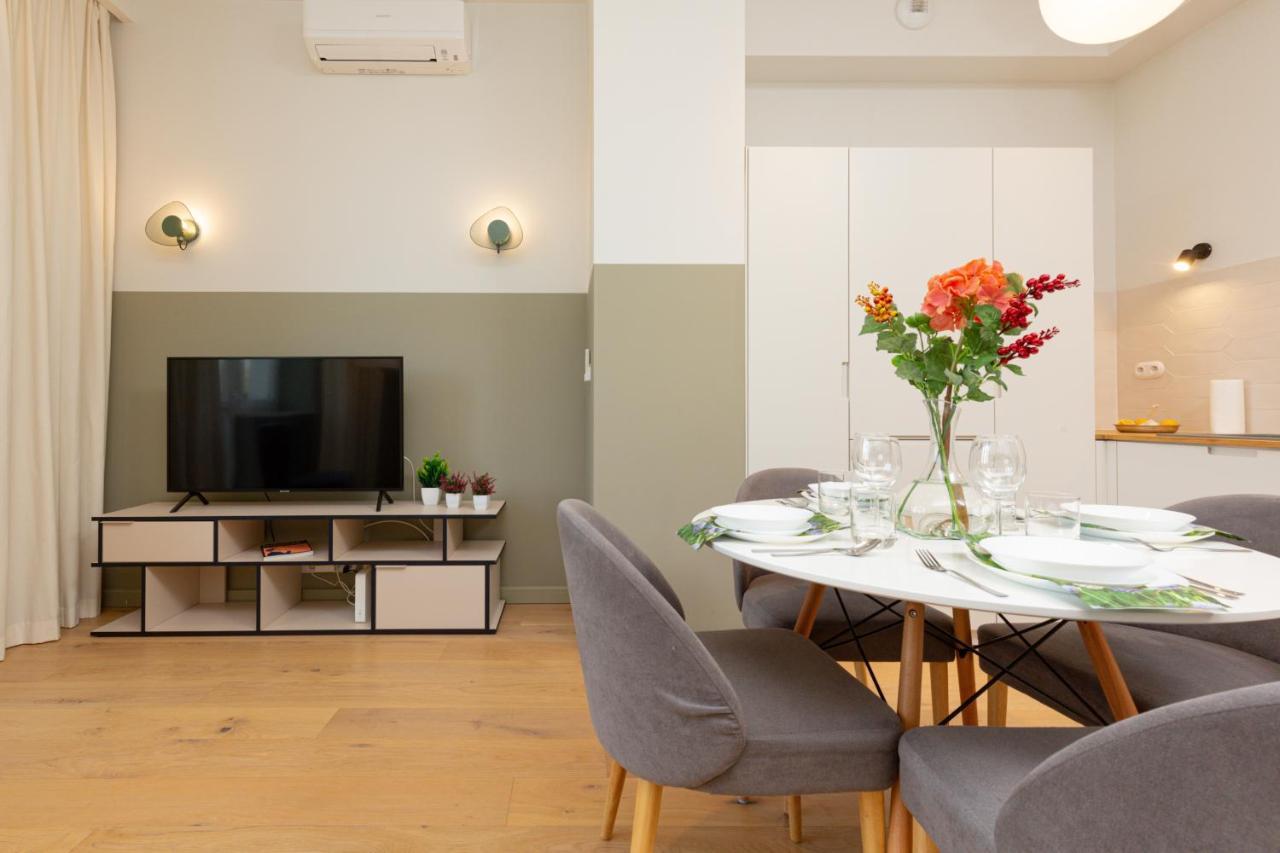 Apartments Warsaw Gagarina By Noclegi Renters Exteriör bild